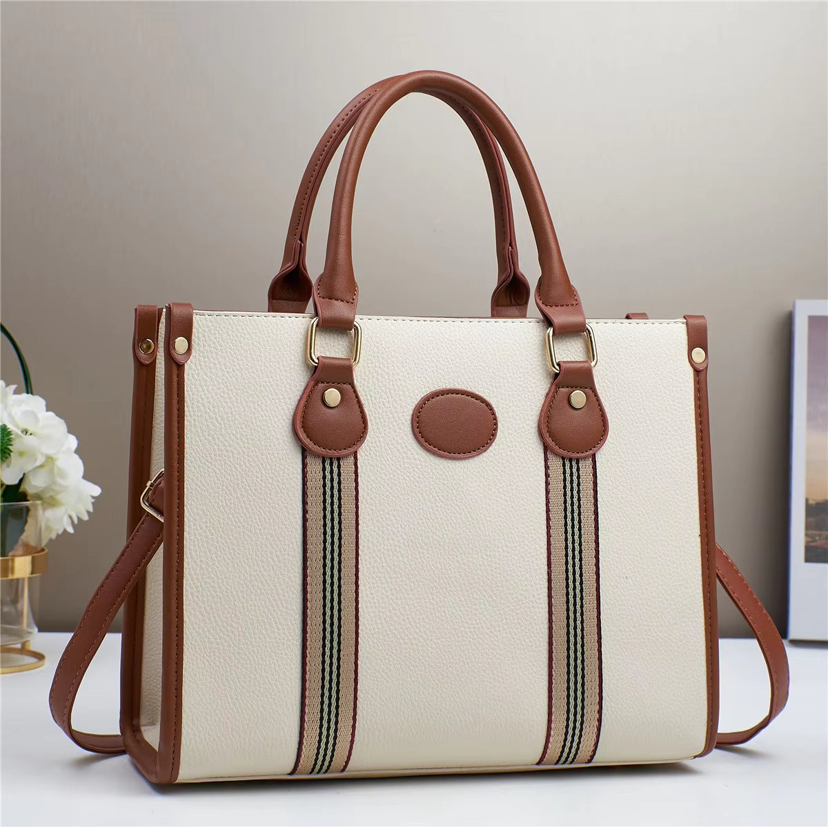 Stylish Women’s PU Handbag