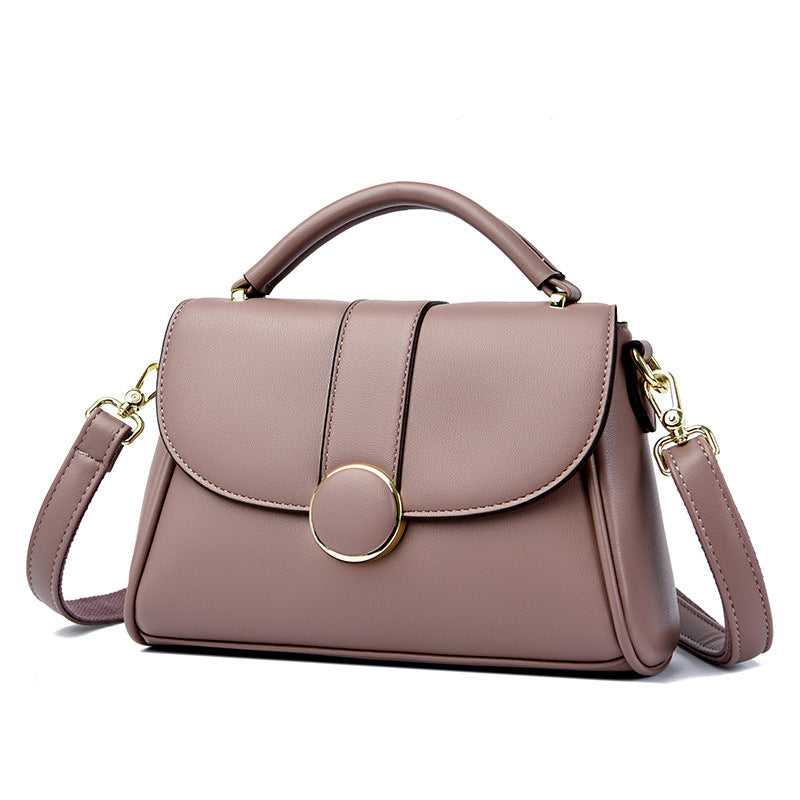 Chic PU mini handbag with chain, stylish and portable purse, close-up of strap and texture (4 of 5).