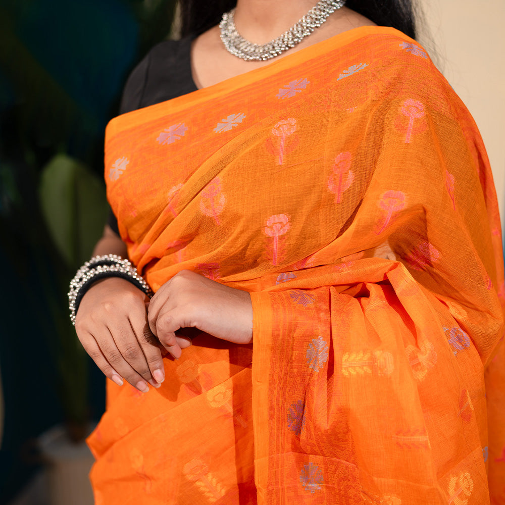 বাসন্তী রঙের পিওর কটন শাড়ি