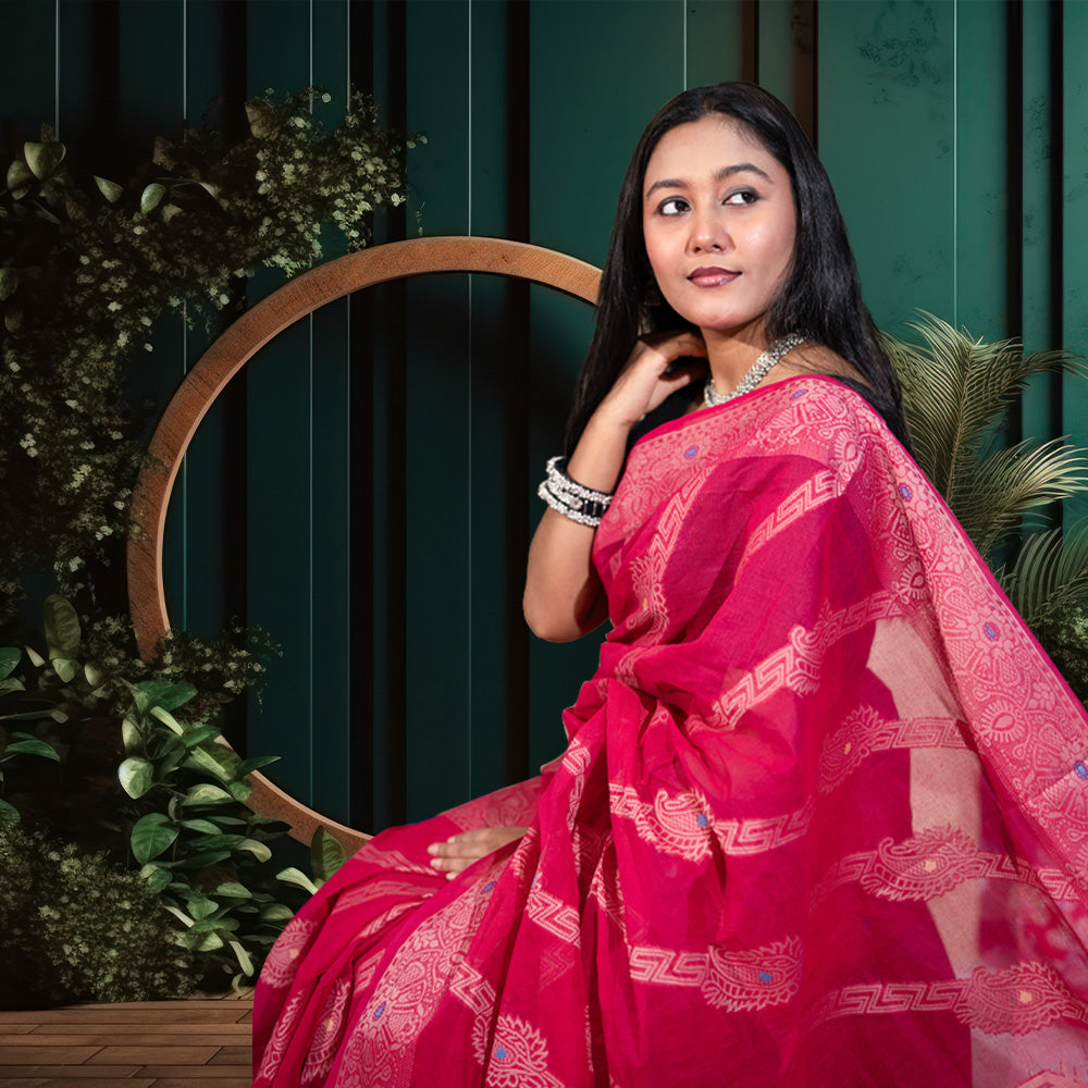 রানী গুলাপি রঙের পিওর কটন শাড়ি